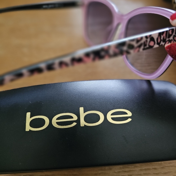 NEW | Bebe Sunglasses with Case